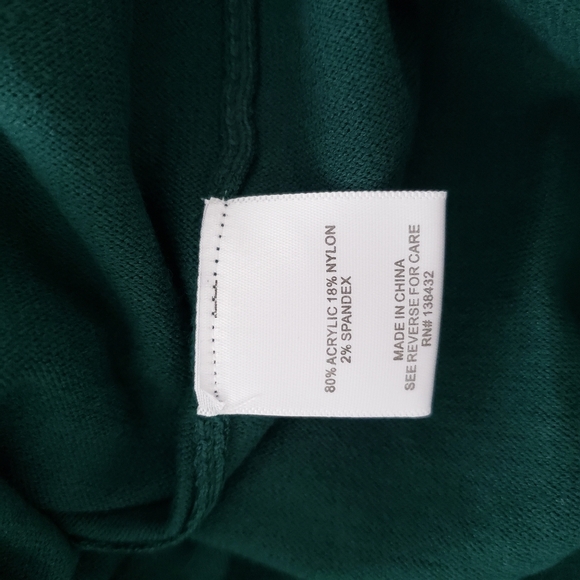 Modcloth rare green cardigan Size L diff buttons - Picture 6 of 7